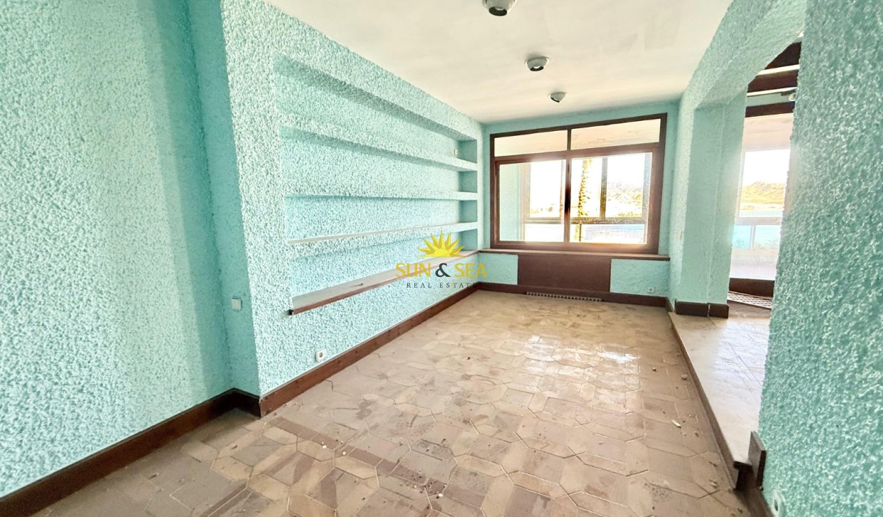 Resale - Villa - Puerto de Mazarron - Playa Negra