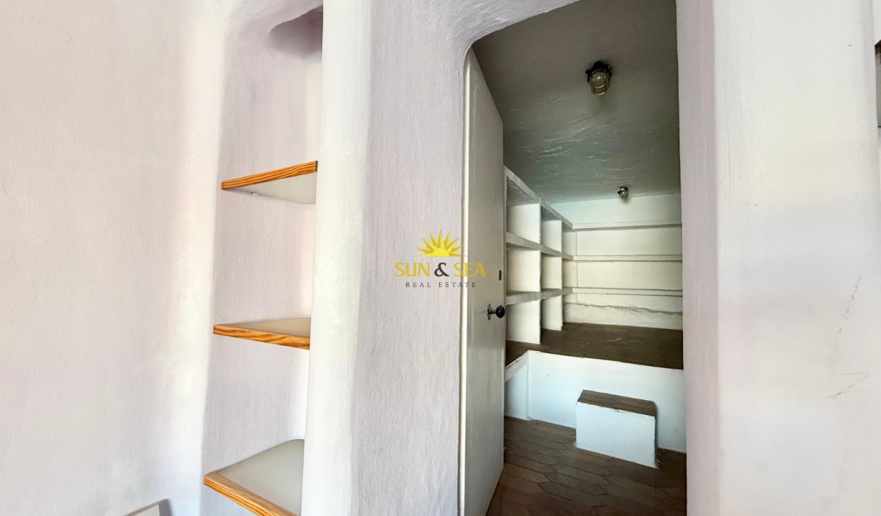 Resale - Villa - Puerto de Mazarron - Playa Negra