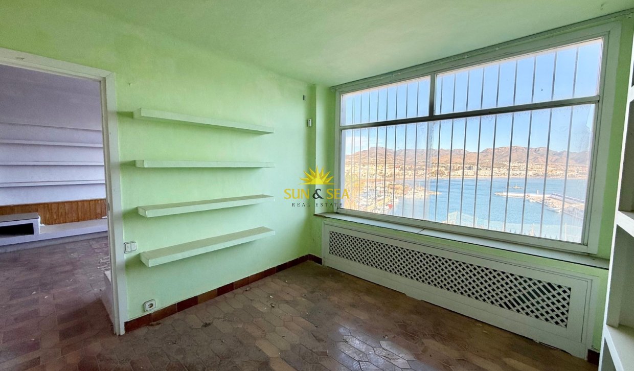 Resale - Villa - Puerto de Mazarron - Playa Negra