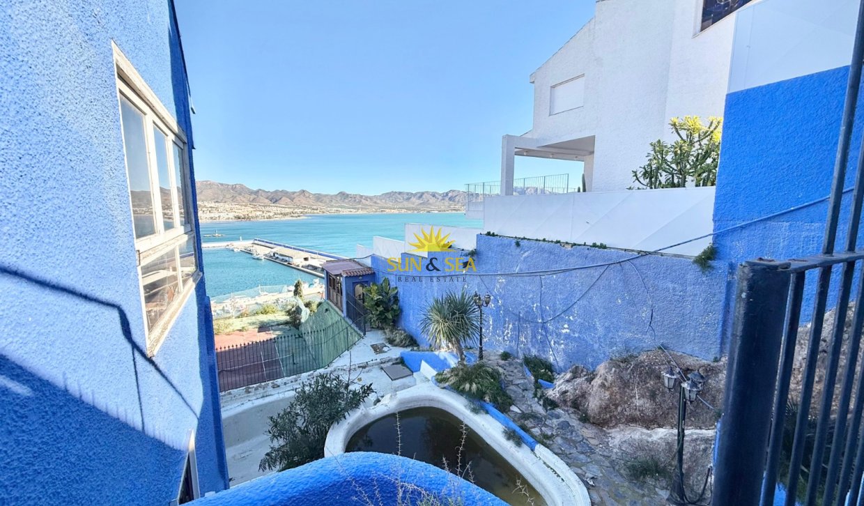 Resale - Villa - Puerto de Mazarron - Playa Negra