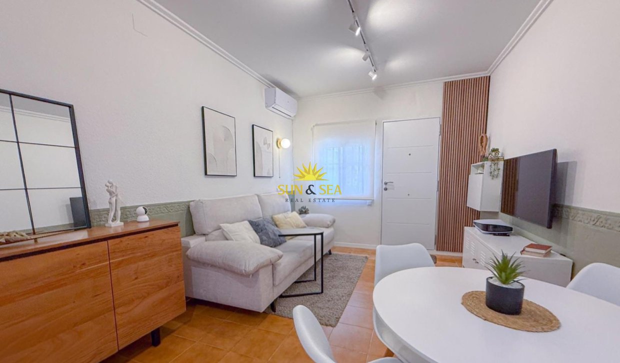 Long Term Rental - Villa - Torrevieja - Nueva Torrevieja