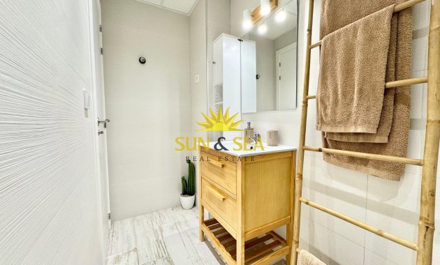 Long Term Rental - Ground Floor - Torrevieja - La veleta
