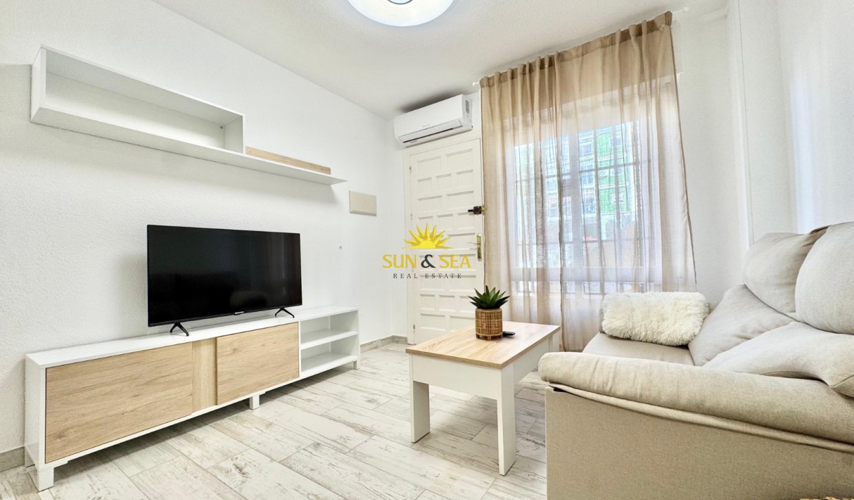 Long Term Rental - Ground Floor - Torrevieja - La veleta