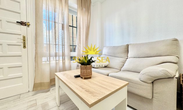 Long Term Rental - Ground Floor - Torrevieja - La veleta