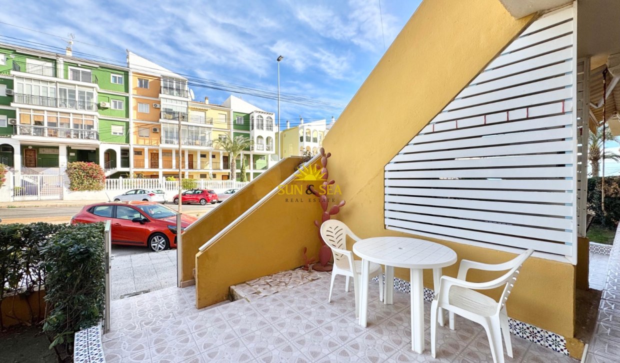 Long Term Rental - Ground Floor - Torrevieja - La veleta