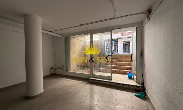 Long Term Rental - Commercial - Torrevieja - Centro