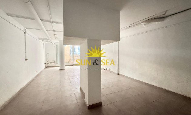 Long Term Rental - Commercial - Torrevieja - Centro