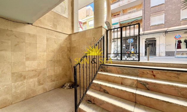 Long Term Rental - Commercial - Torrevieja - Centro