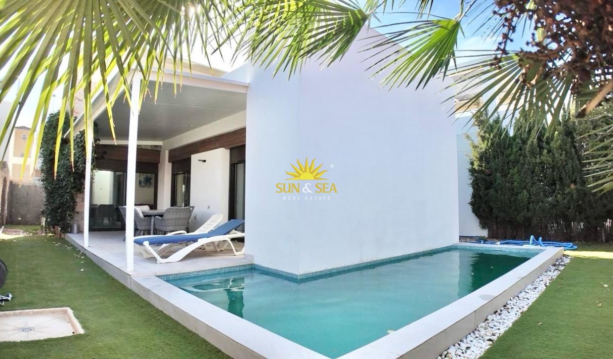 Kurzzeit-Vermietung - Villa - Orihuela Costa - Los Dolses