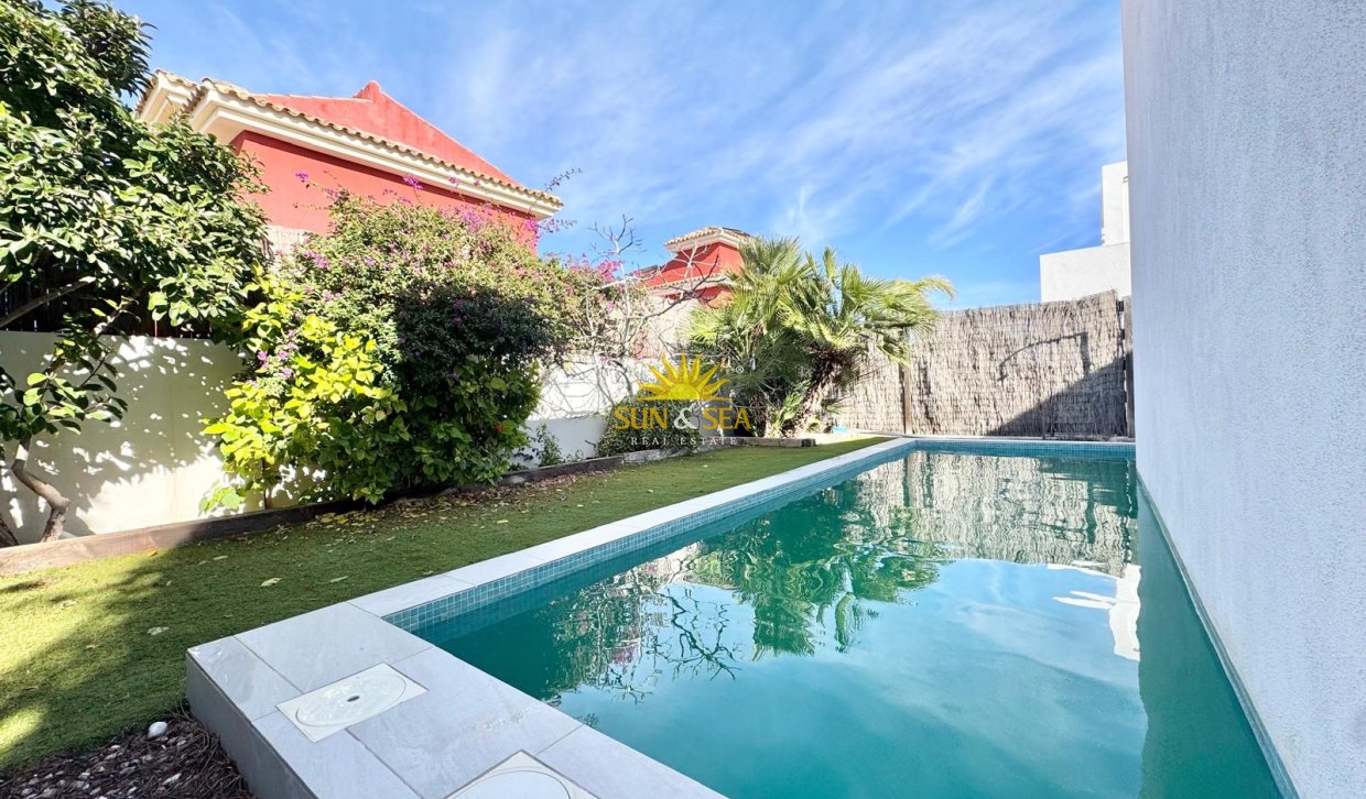 Kurzzeit-Vermietung - Villa - Orihuela Costa - Los Dolses