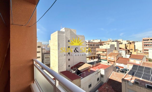 Resale - Apartment - Torrevieja - torrevieja