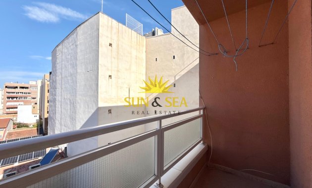 Resale - Apartment - Torrevieja - torrevieja