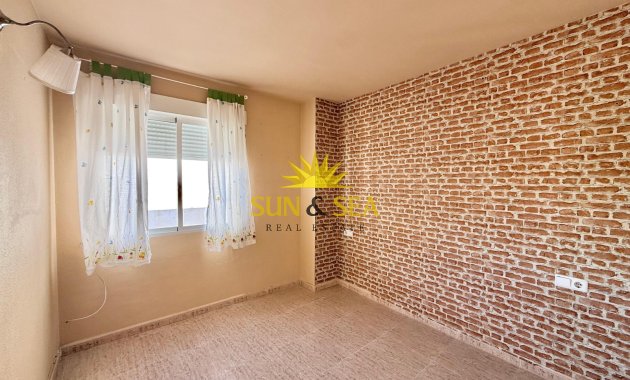 Resale - Apartment - Torrevieja - torrevieja