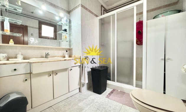 Reventa - Chalet - Torrevieja - Centro