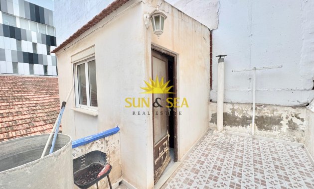 Reventa - Chalet - Torrevieja - Centro