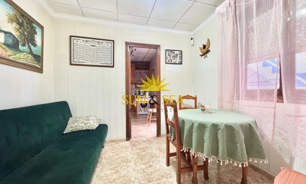 Reventa - Chalet - Torrevieja - Centro
