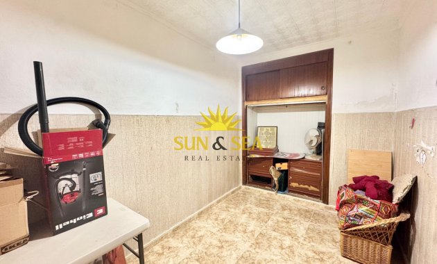 Reventa - Chalet - Torrevieja - Centro