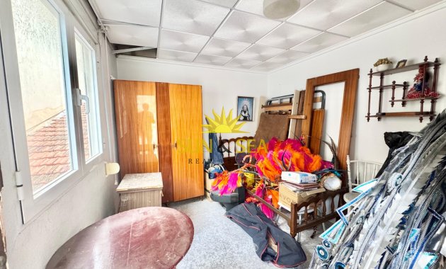 Reventa - Chalet - Torrevieja - Centro