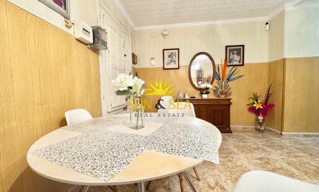 Reventa - Chalet - Torrevieja - Centro