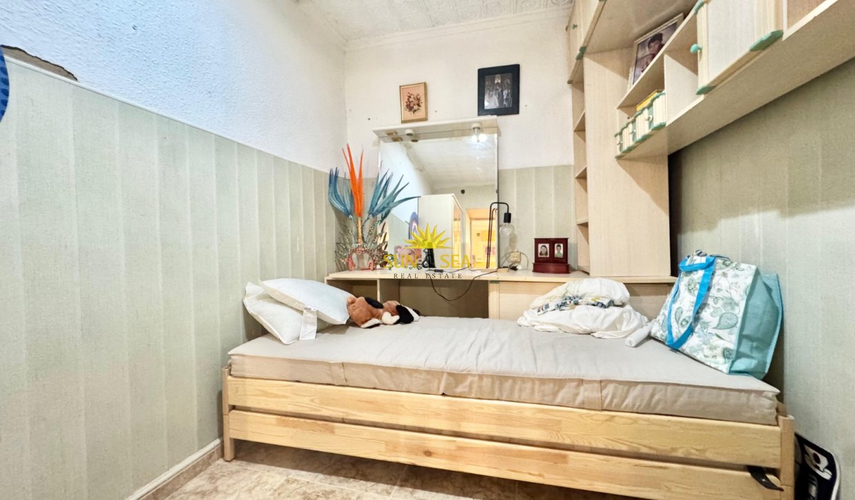 Reventa - Chalet - Torrevieja - Centro