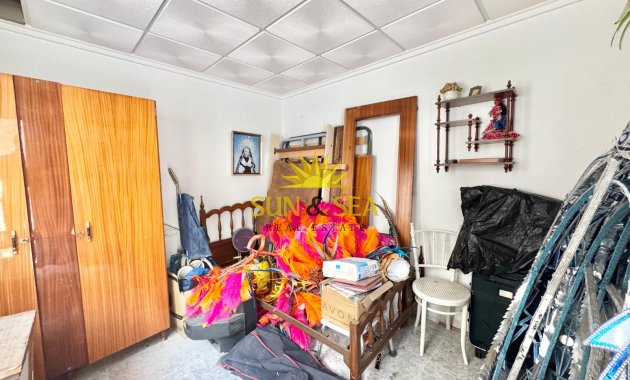 Reventa - Chalet - Torrevieja - Centro