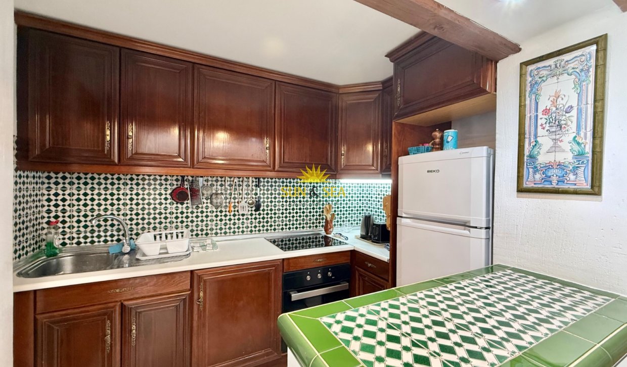 Long Term Rental - Apartment - Torrevieja - Playa de los Locos