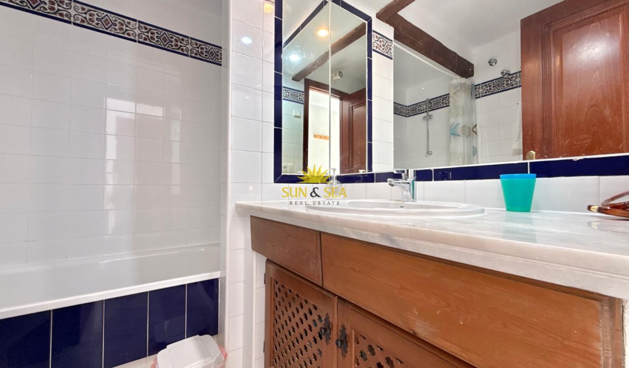 Long Term Rental - Apartment - Torrevieja - Playa de los Locos