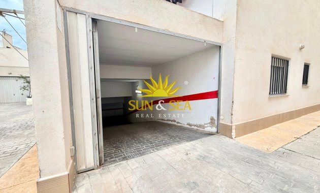 Langfristige Vermietung - Garage - 