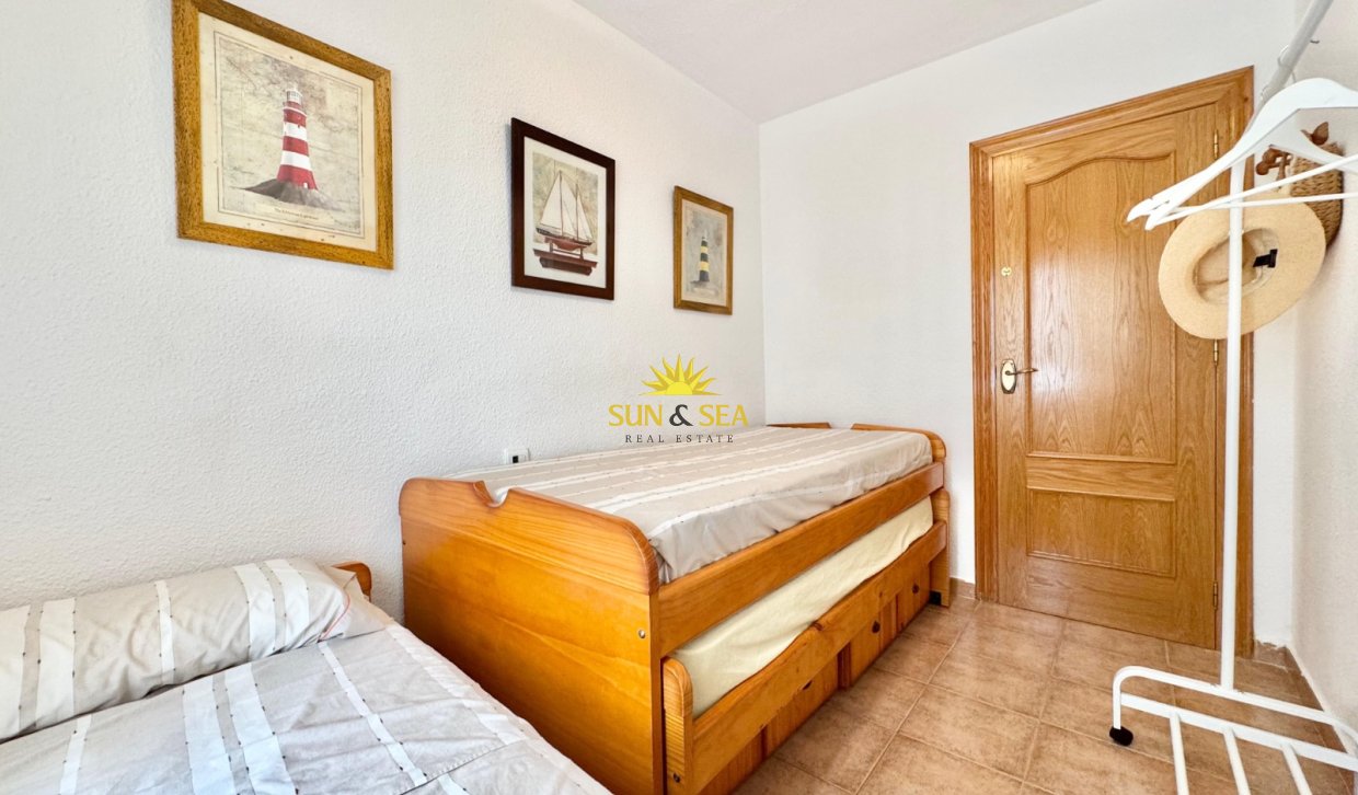 Location à long terme - Appartement - Torrevieja - Playa del Acequión
