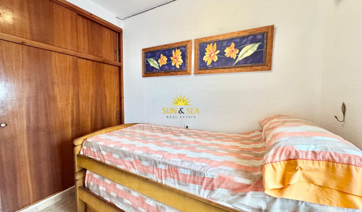 Location à long terme - Appartement - Torrevieja - Playa del Acequión