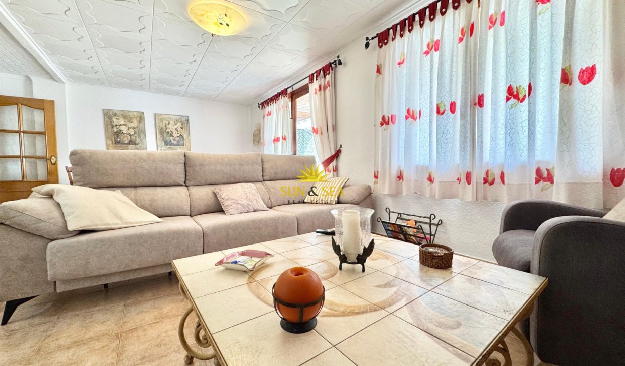 Location à long terme - Appartement - Torrevieja - Playa del Acequión