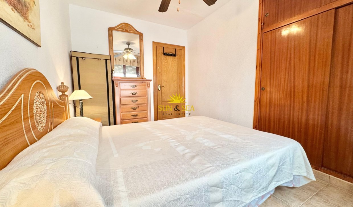 Location à long terme - Appartement - Torrevieja - Playa del Acequión