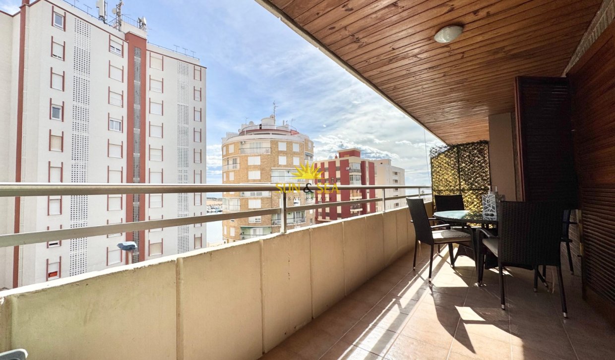 Location à long terme - Appartement - Torrevieja - Playa del Acequión