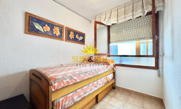 Location à long terme - Appartement - Torrevieja - Playa del Acequión