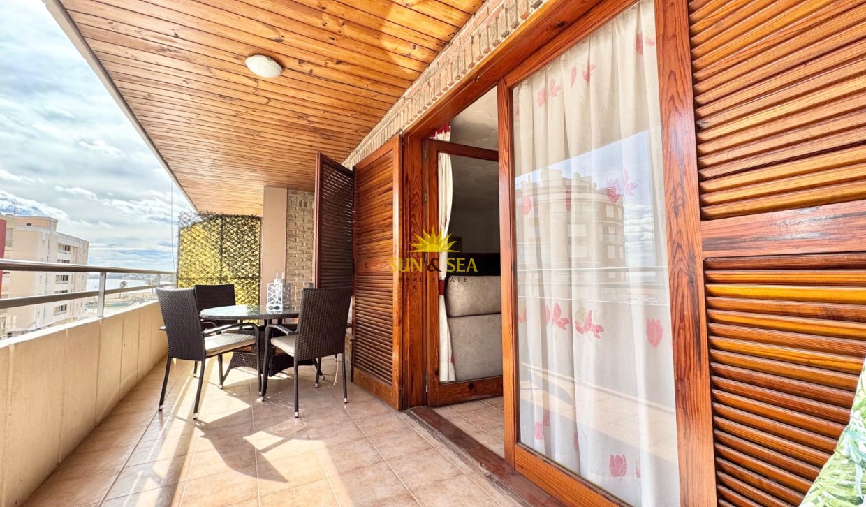 Location à long terme - Appartement - Torrevieja - Playa del Acequión