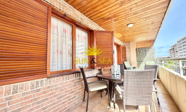 Location à long terme - Appartement - Torrevieja - Playa del Acequión