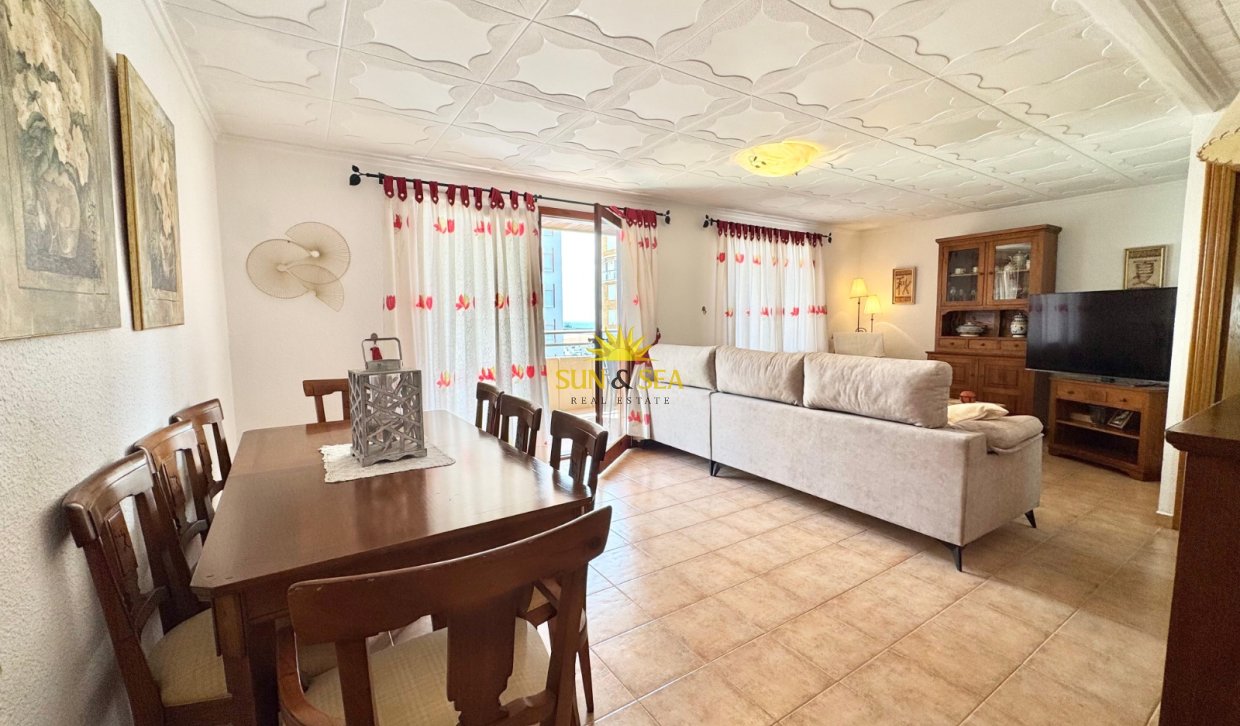 Location à long terme - Appartement - Torrevieja - Playa del Acequión