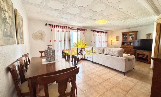 Location à long terme - Appartement - Torrevieja - Playa del Acequión