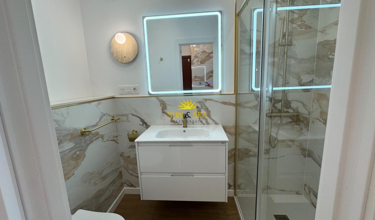 Reventa - Apartamento - Torrevieja - Punta prima