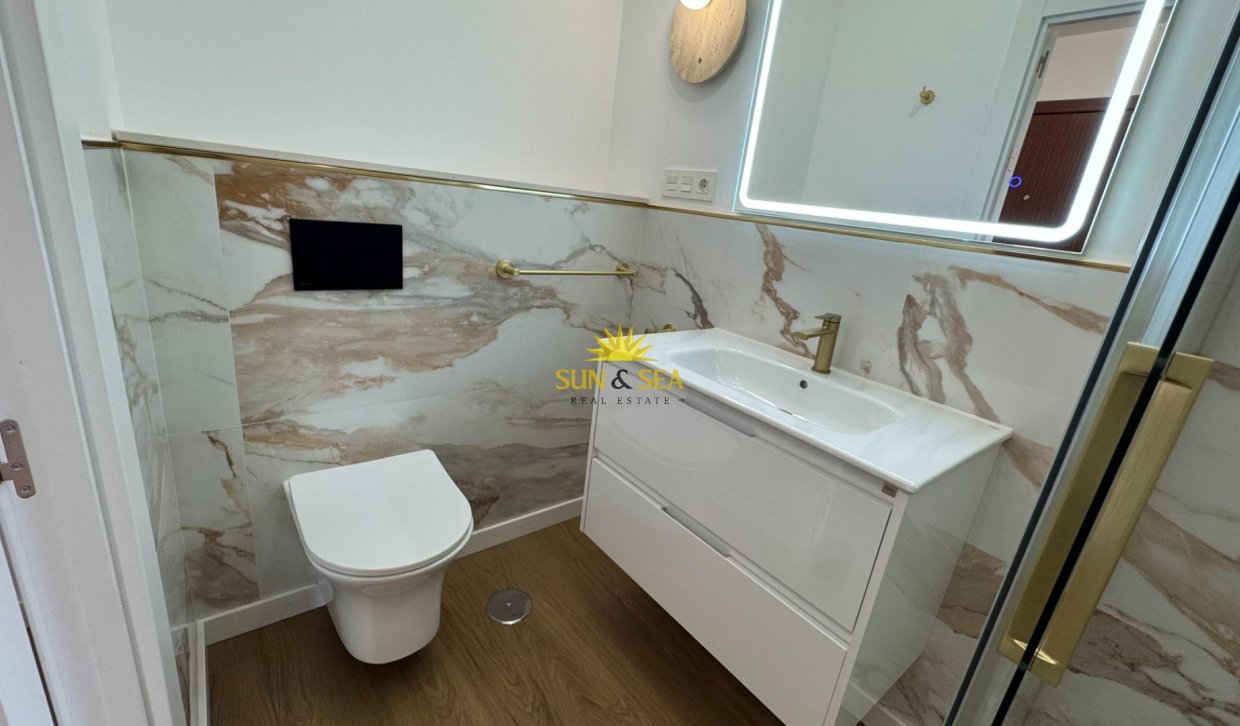 Reventa - Apartamento - Torrevieja - Punta prima