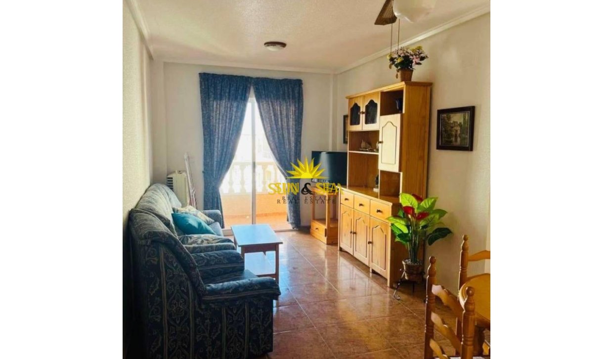 Reventa - Apartamento - Torrevieja - Centro