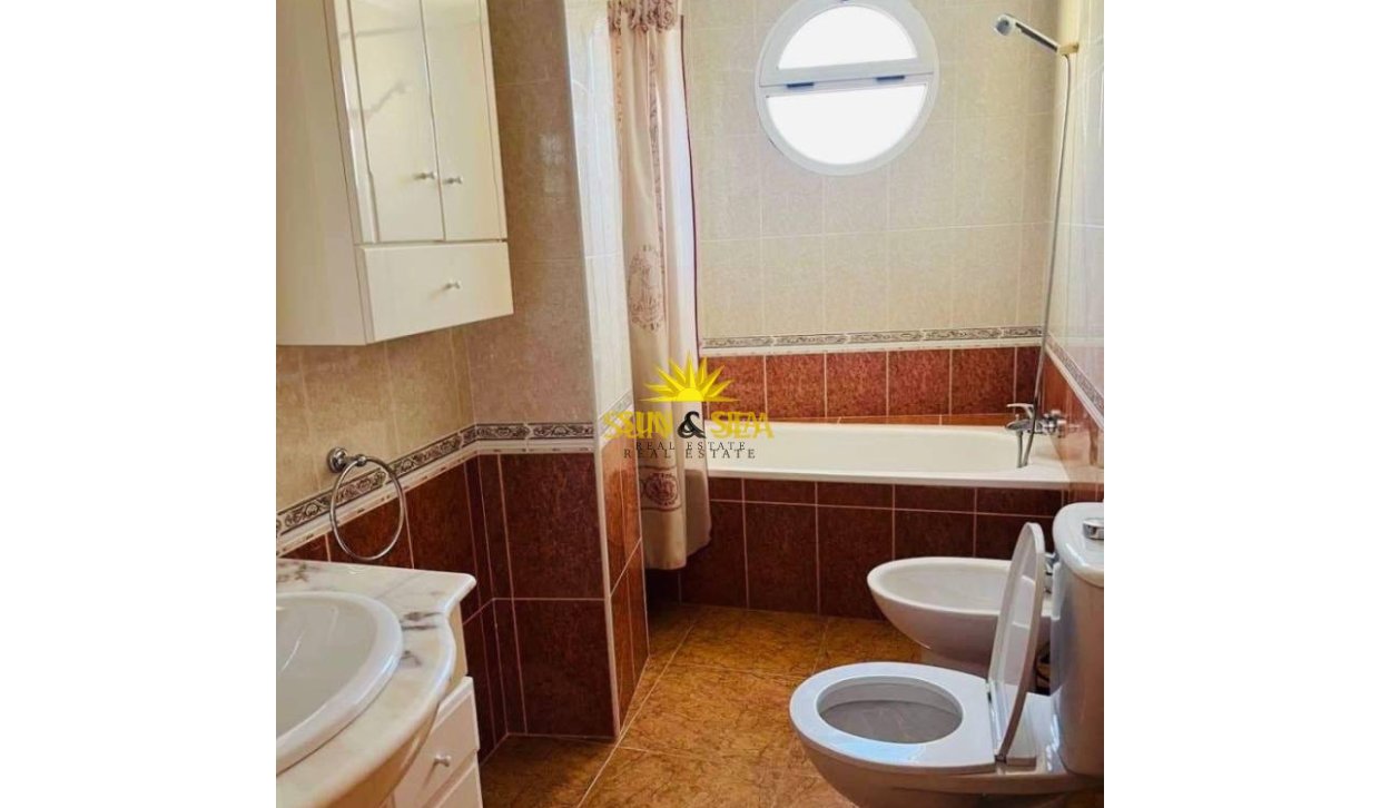 Reventa - Apartamento - Torrevieja - Centro