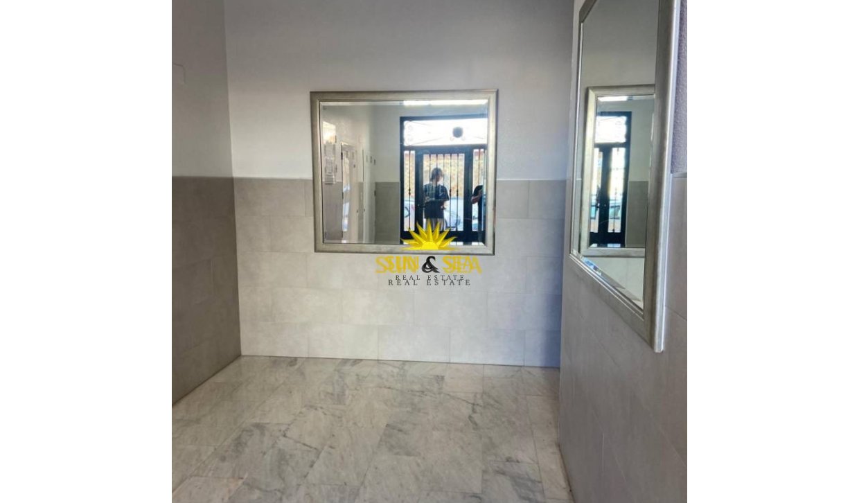 Reventa - Apartamento - Torrevieja - Centro