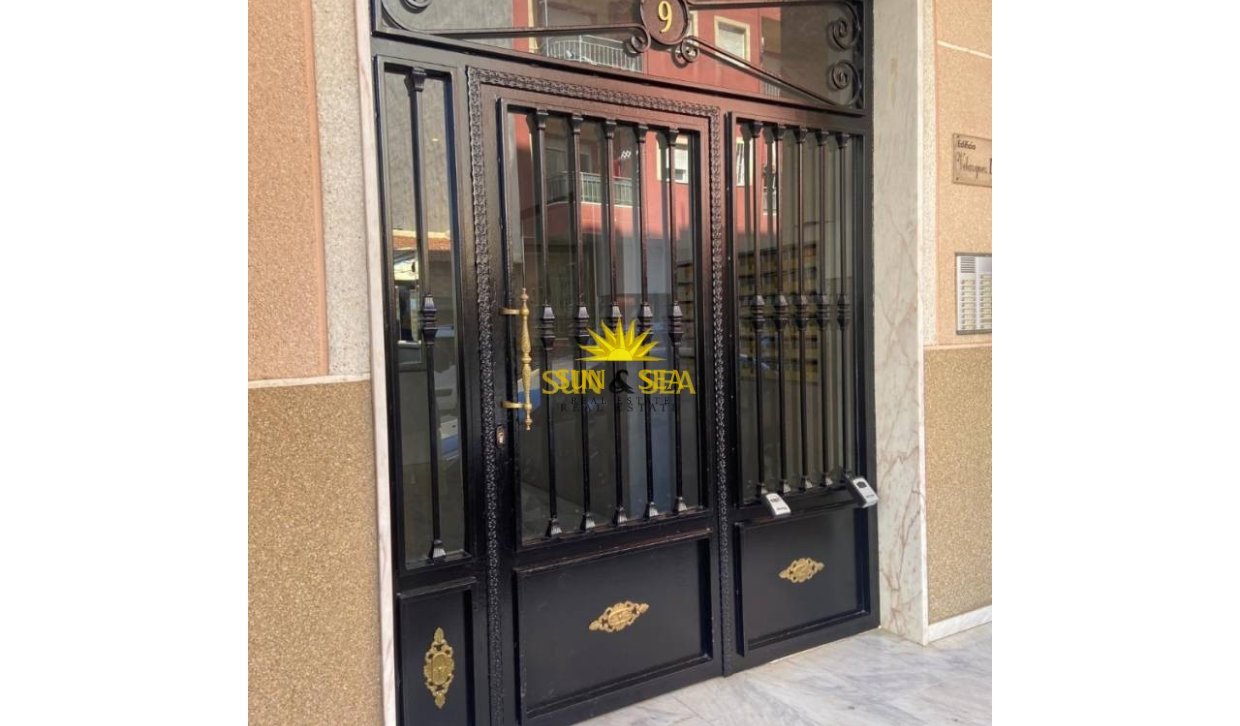 Reventa - Apartamento - Torrevieja - Centro