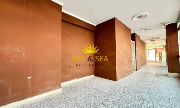 Reventa - Comercial - Torrevieja - Playa del Acequión
