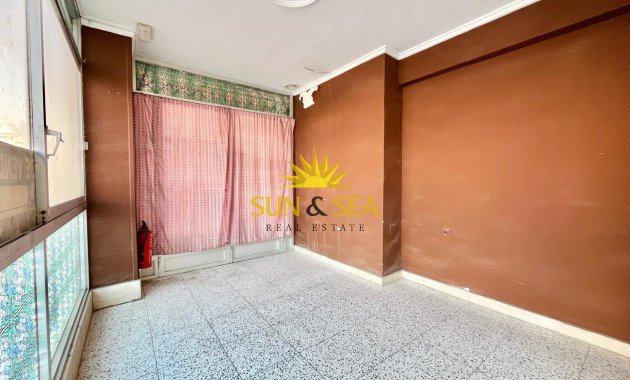 Reventa - Comercial - Torrevieja - Playa del Acequión