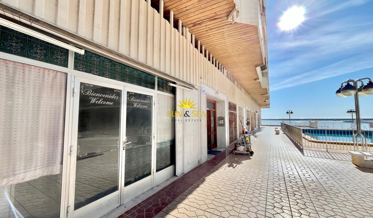 Reventa - Comercial - Torrevieja - Playa del Acequión