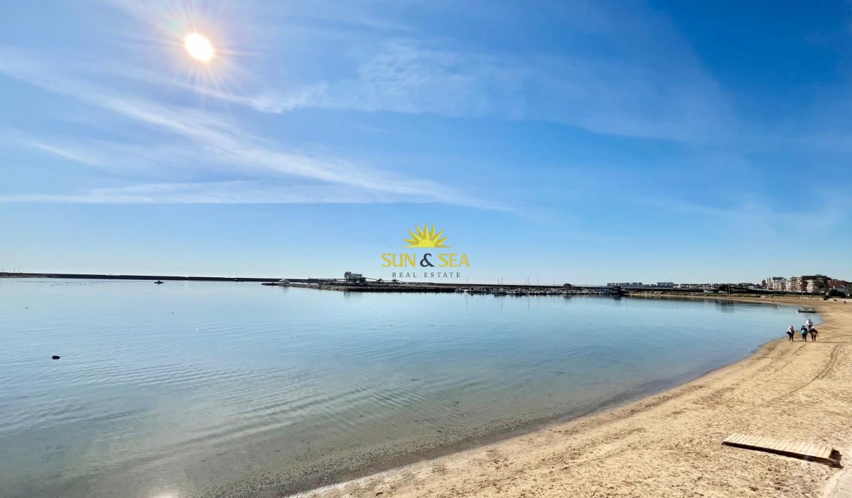 Reventa - Comercial - Torrevieja - Playa del Acequión