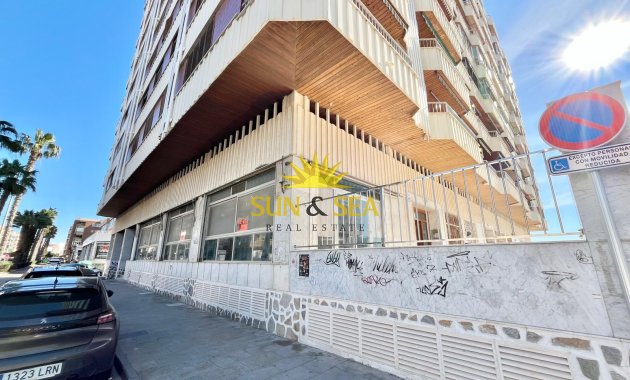Reventa - Comercial - Torrevieja - Playa del Acequión