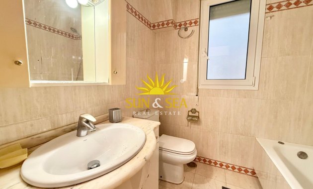 Kurzzeit-Vermietung - Wohnung - Alicante - Centro